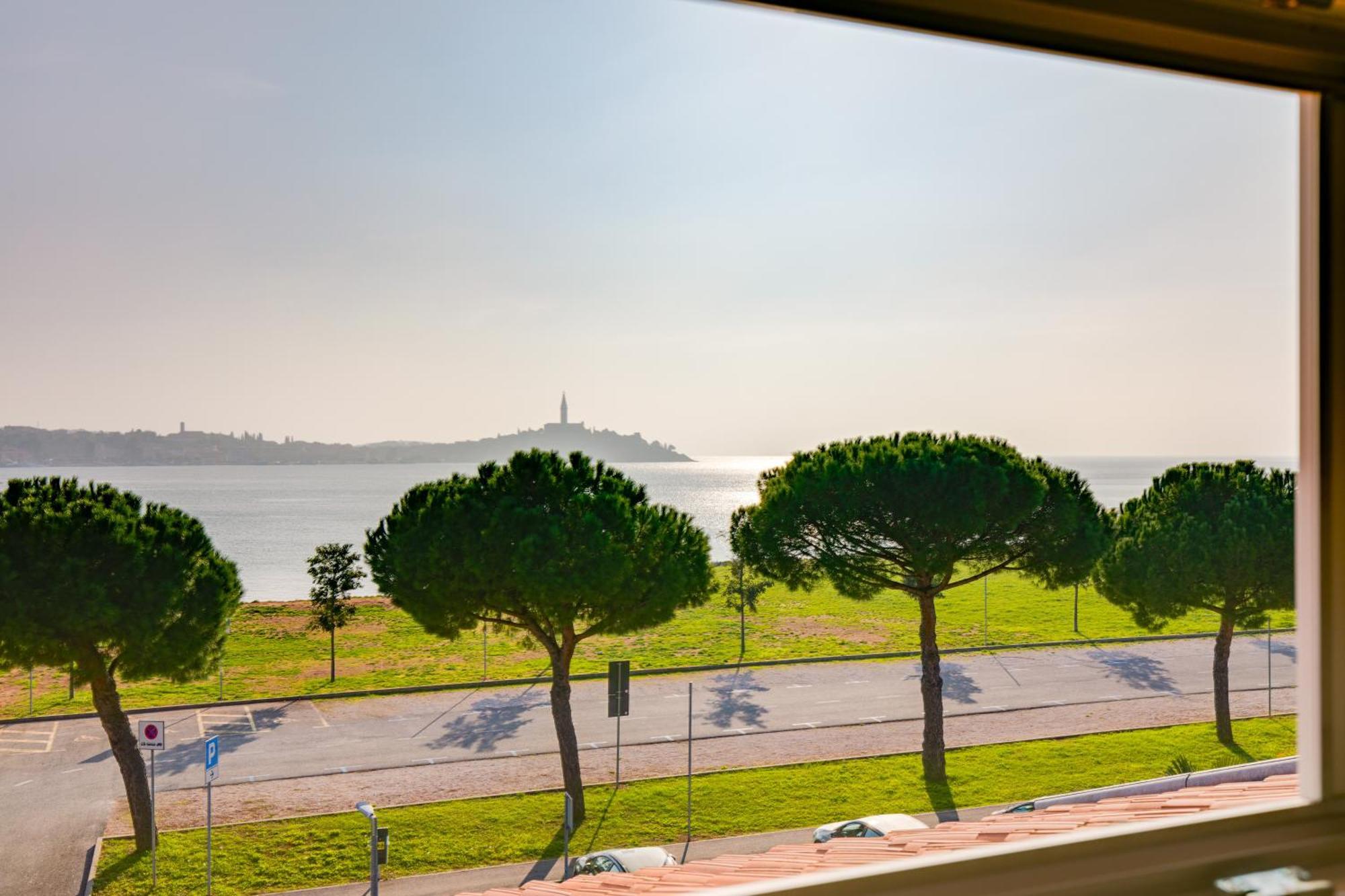 Rivamare - Rovinj Hotel Kültér fotó